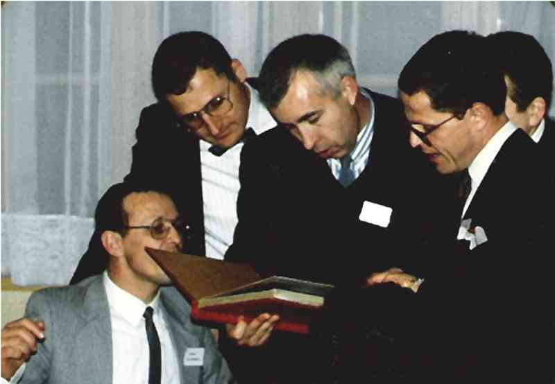 Num04.jpg - Souvenirs !