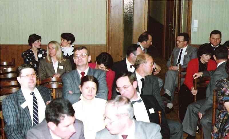 Num06.jpg - ...