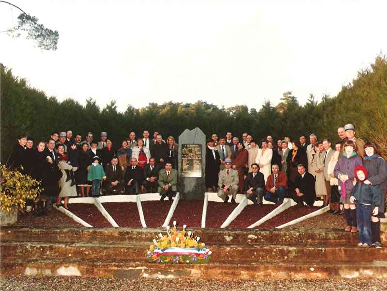 Num02.jpg - ... les mêmes, avec les familles.