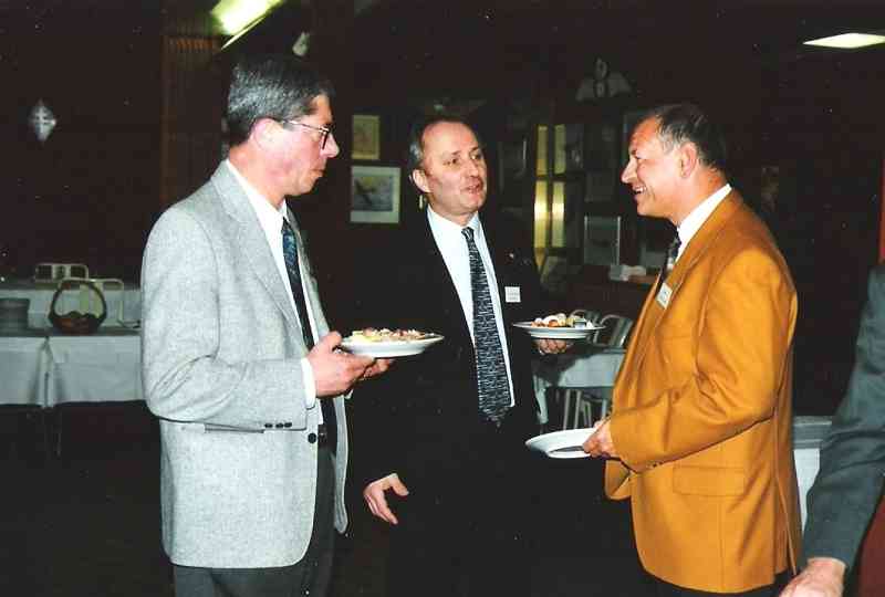 Num08.jpg - ...