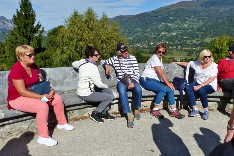 2_clement_P1230565.jpg - ... devant des auditeurs...