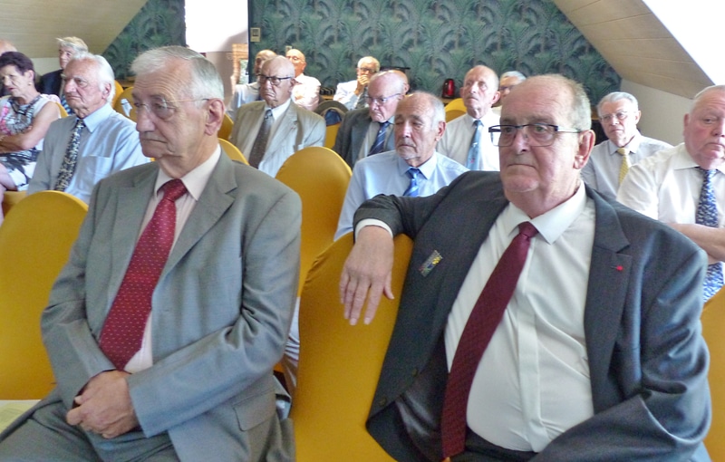 2_clement_P1240027.jpg - L'assistance...