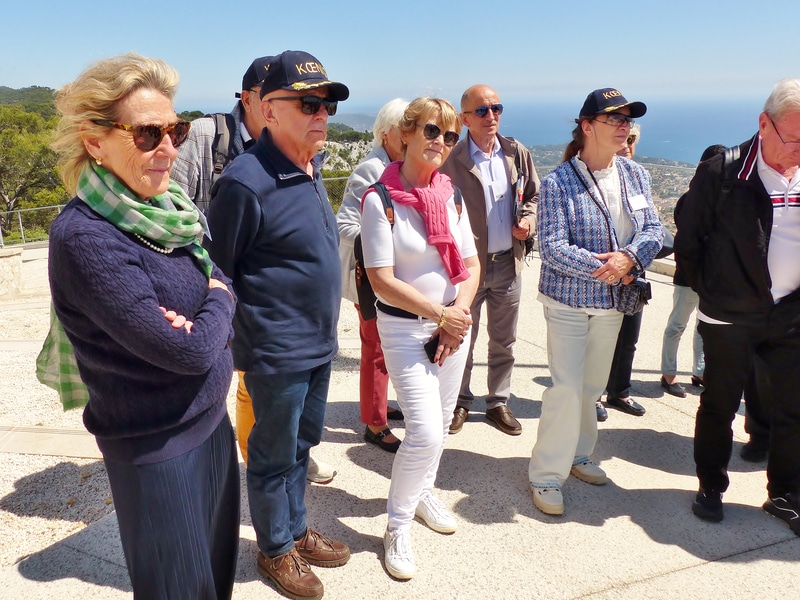 03_clem_P1250381-1688672216443.jpg - Assistance...