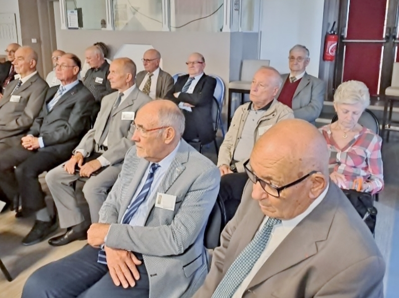 08_clem2_Screenshot_20230712-113241_Gallery-1689161513886.jpg - ...