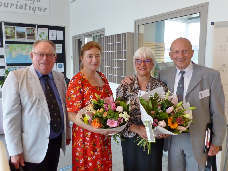 03_clem_P1250419-1688672354683.jpg - ... et à celles qui les ont assistés.