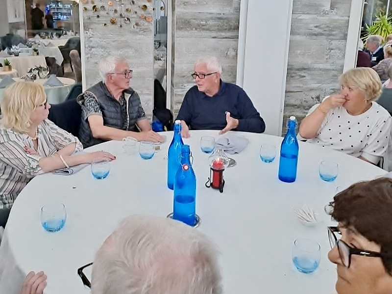 01_clem2_Screenshot_20230712-112834_Gallery-1689161496249.jpg - Les tables...