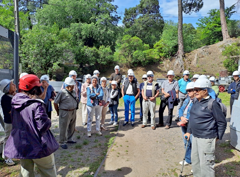 2_rico_20240526_104234.jpg - ... puis, sérieux avec les casques...