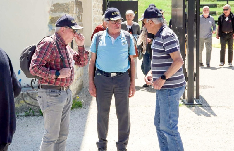 02_balvay__IMG1864.jpg - ... et retrouvailles...