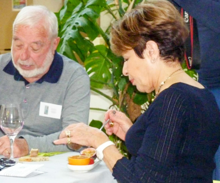 02_balvay_P1030698.jpg - ... et les convives...