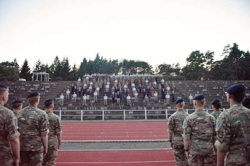 2_steles-201.jpg - La promotion «  général de  Langlade » accueille les cadets de la 65 e  promotion de l'ÉMIA. Appel des promotions représentées.